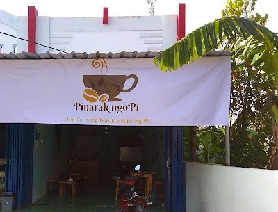 Pinarak Ngopi