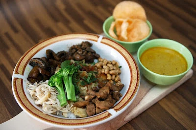 Depot Bubur Mang Iwan 6