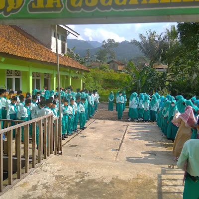 SMP Takassus Al Qur'an Pekuncen