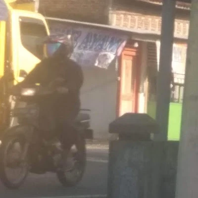 Warung Keripik Dan Mie Ayam Bang J