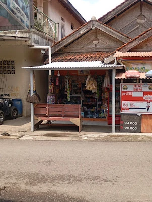 WARUNG SAKILA