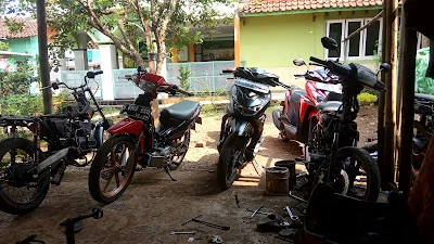 Bengkel Motor Press Body Narso