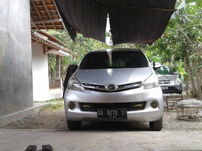 Widhy Kawerr Rent Car