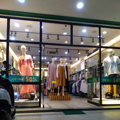 Dumi Fashion Store