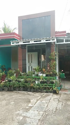 drg. Ratna Widi A
