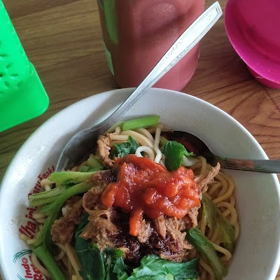 Mie ayam pak Surur