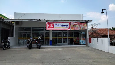 TOKO CAHAYA & REST AREA