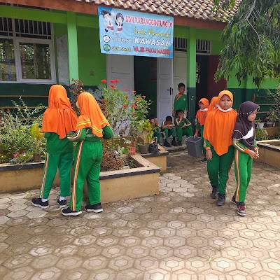 SDN Karanggintung 02