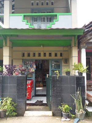Warung Bu irus