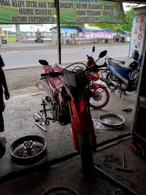 BENGKEL SOKBEKER MOTOR,PRESS SEGITIGA,STEL PELEK,SERVICE UMUM DLL