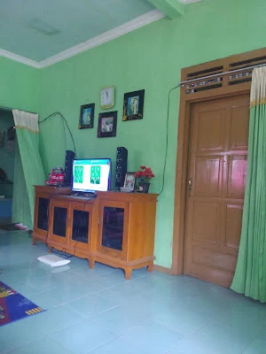 Ujang Cell
