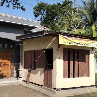 Warung gorengan sumi