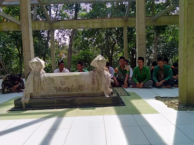 Gunung Selok