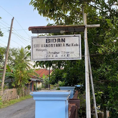 Bidan Khitmainah