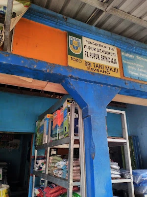 Toko Sri Tani Maju