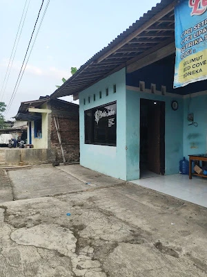 Mukti Salon