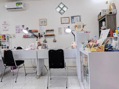 Lian April Beauty Studio
