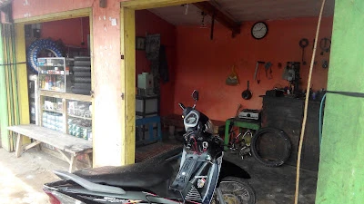 Bengkel Motor Bpk. Emong