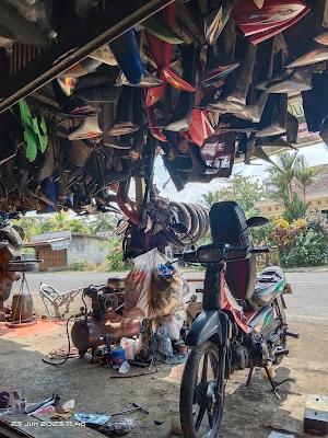 Bengkel klitikan motor danasri
