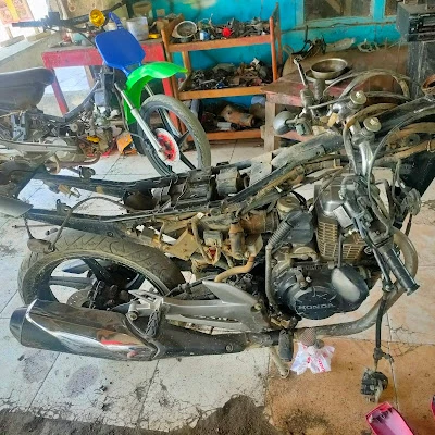 Bengkel sepeda & las listrik karseman