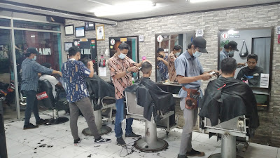 ADA Barber Shop #7