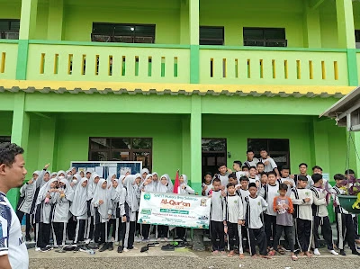 SMP IT MUTIARA ILMU SOKARAJA