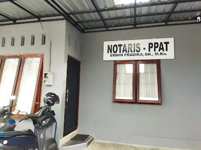 NOTARIS & PPAT Erwin Pradika, SH, M.Kn