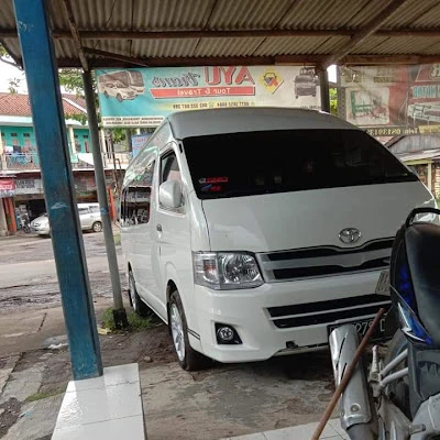 Fajri Tour & Travel
