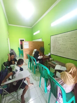 Bimbel Brilliant C-10 Karangpucung