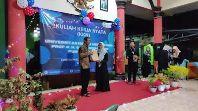 Balai Desa Kaliwedi