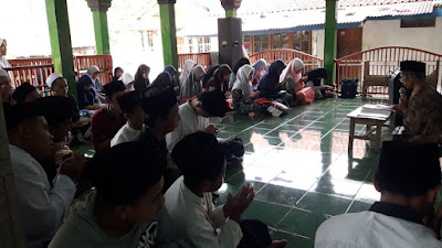 AL-IKHWAN Mosque