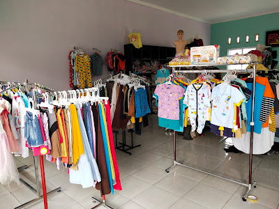 ALMIRA Toko Busana Anak