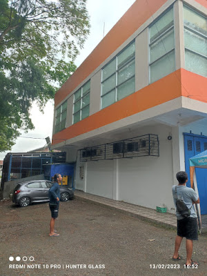 Aluminium dan kaca Banyumas ( Hunter Glass )