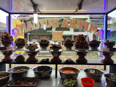 Ampera Buyuang Masakan Padang