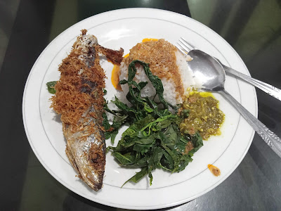 Ampera Jaya - Masakan Padang