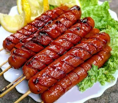 Aneka jajanan sosis & sate seafood cilongok