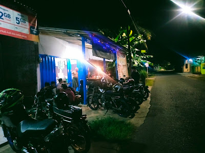 Angkringan Bu Gendut