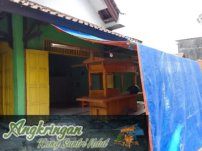 Angkringan Kang Santri