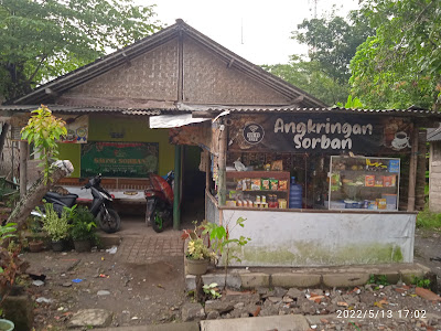Angkringan saung sorban