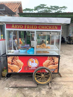 Aryo fried chicken