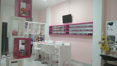 Athalia Beauty Bar