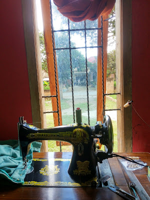 Athaya Tailor/rumah