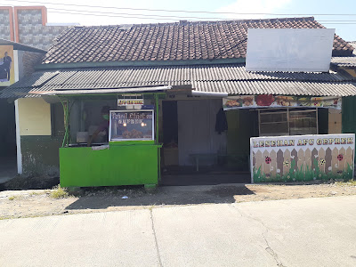 Auliya Fried Chicken Geprek Sukamaju