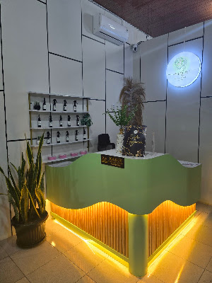 AURA Hair & Beauty Salon