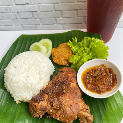 Ayam Bakar & Goreng Tulang Lunak Putri Sunda
