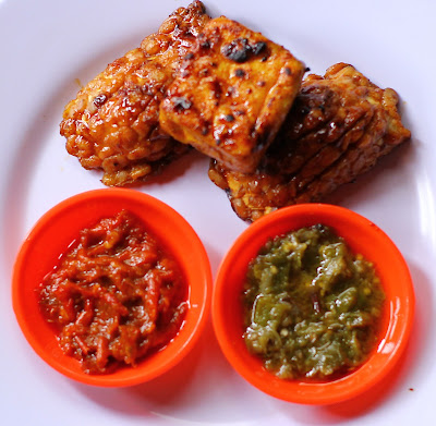 AYAM BAKAR GUSTOS Dukuhwaluh