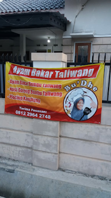Ayam Bakar Taliwang Bu'Dhe