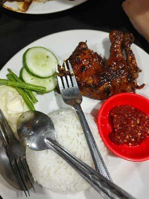 AYAM BAKAR/GORENG RAJA TALIWANG KHAS LOMBOK