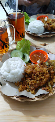 AYAM GEPREK Mameyi Food