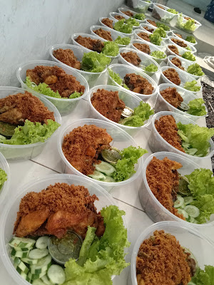 Ayam Goreng Bu Lik Nunung